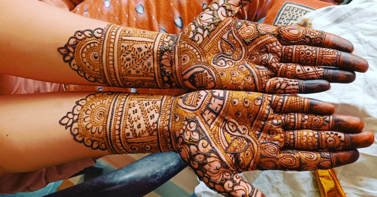  Arohi Mehandi Artist